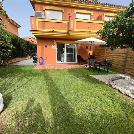 Feriehus House With Pool, Private Garden And Parking *